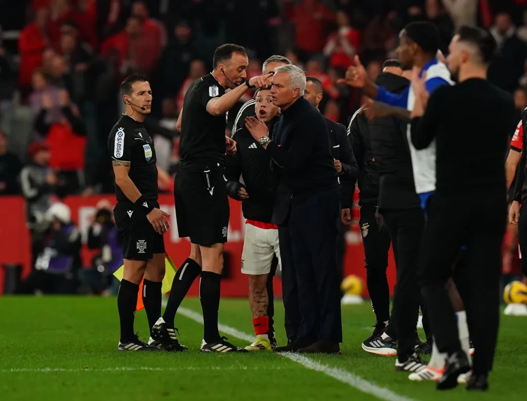 ތަކުރާރުކޮށް ބާގީއަށް ގޮވުމުން މޮރީނިއޯ ހިތުގަ ޖެހިއްޖެ