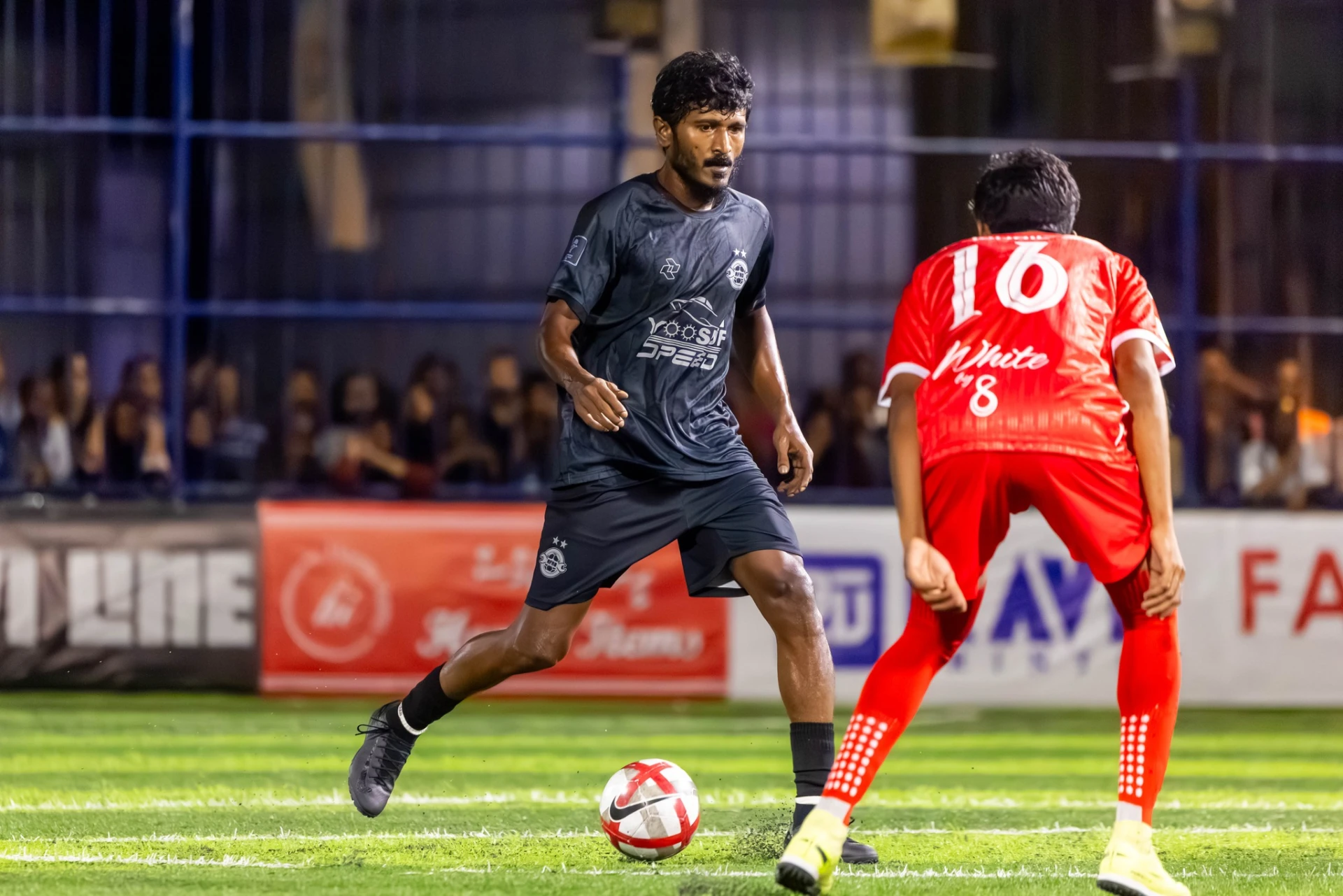 އަފްރޯ އާއި އެއިޓީފޯ: ތަރިންނާއި އެދުރުންގެ ކުރިމަތިލުން ނިމޭނީ ކިހިނެއް؟ 