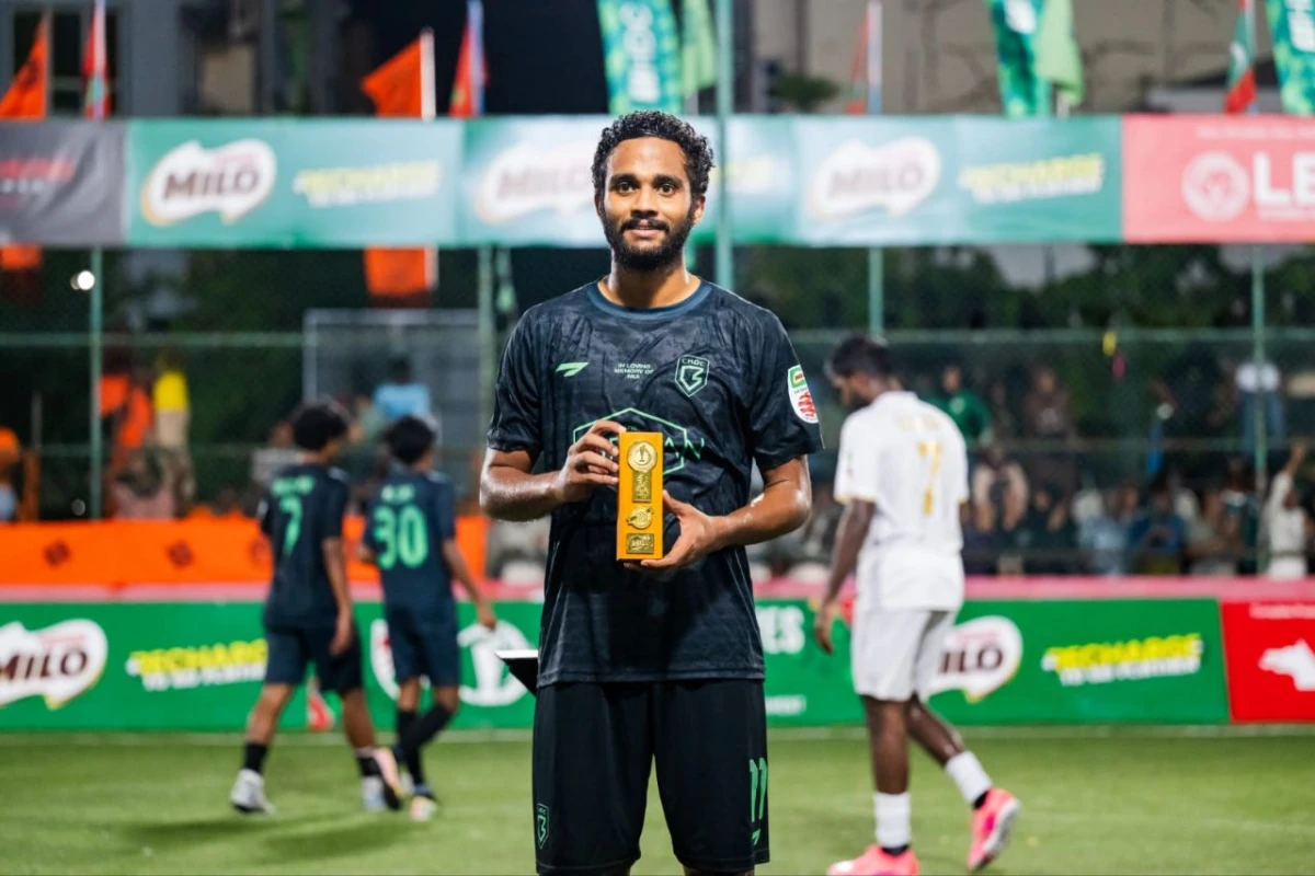 ސާދުގެ ދެ ގޯލާއެކު ޗެމްޕިއަން ބަލިކޮށް އެޗްޑީސީއިން އެއްވަނައިގައި ހަމަޖެހިލައިފި