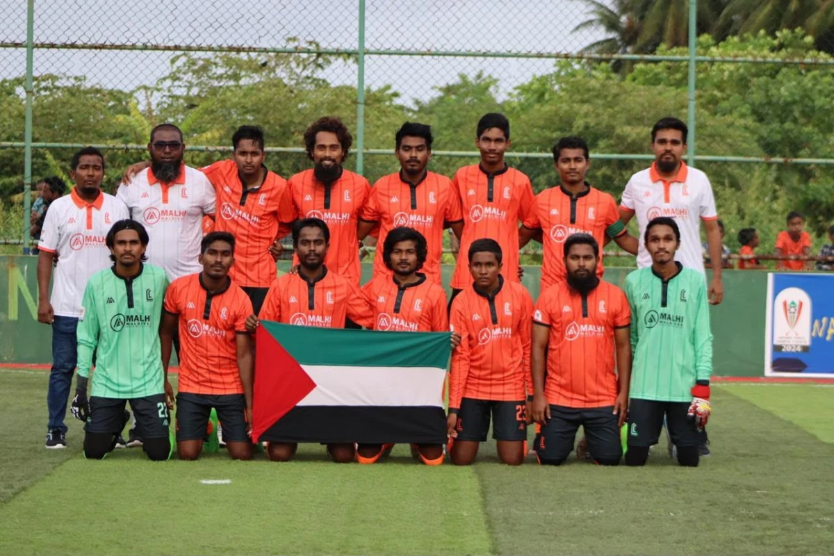 ލެއިޓް ވުލްފް ތަށި ދިފާއުކުރަން ނުކުންނަނީ އަތޮޅު ކިންގާއެކު