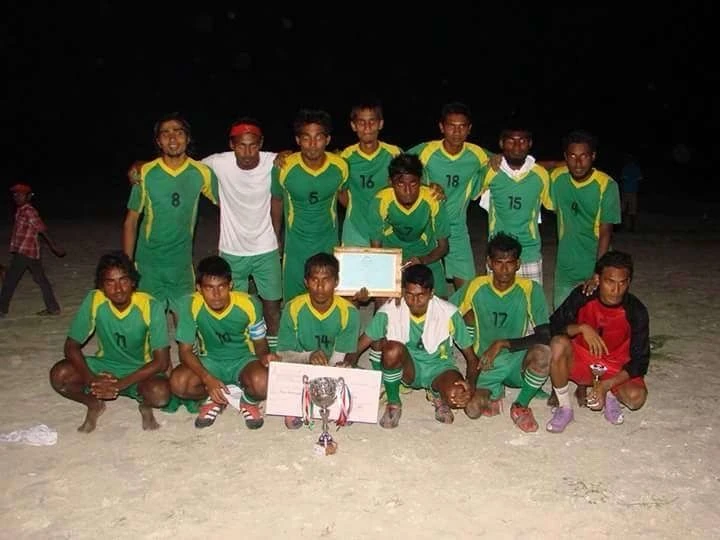 ކަމިން އަޕް: ޝަންޓޭ އާއެކު އެ ނުކުންނަނީ ފުޓްބޯޅައިގައި ހޯދި ކާމިޔާބީ ފުޓްސަލްގައި ތަކުރާރުކުރަން