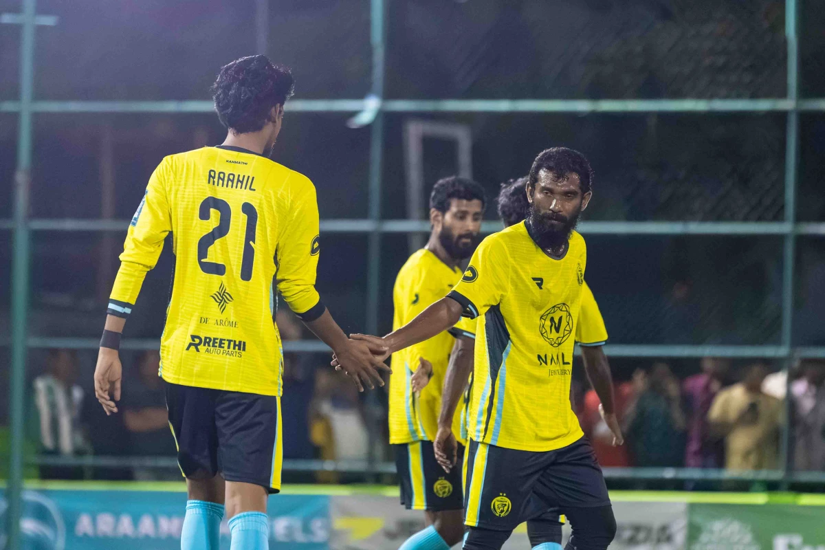 ސޮކޭގެ ހެޓްރިކާ އެކު ތިން ތަރި ޖަހަން ކަންމަތިން ކުރާ ދަތުރު ފަށައިފި
