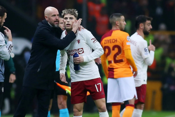 ފުރުސަތު ހަނިވިއަސް ޔުނައިޓެޑްގެ މިސްރާބު ހުރީ ރަނގަޅަށް: ޓެން ހާގް