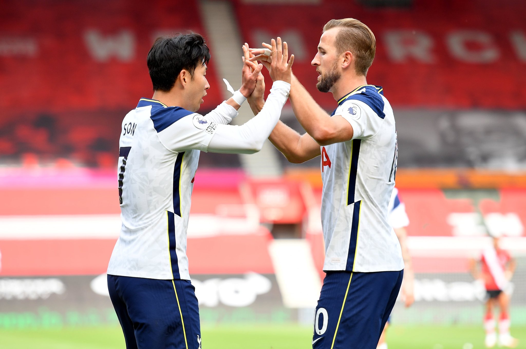 ޓޮޓެންހަމް ގޮވައިގެން މޮރީނިއޯ އެންމެ އުހަށް