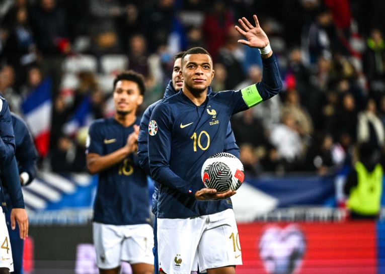 ފްރާންސް 14 ގޯލު، ނެދަލެންޑްސް ޔޫރޯ އަށް ކޮލިފައިވެއްޖެ