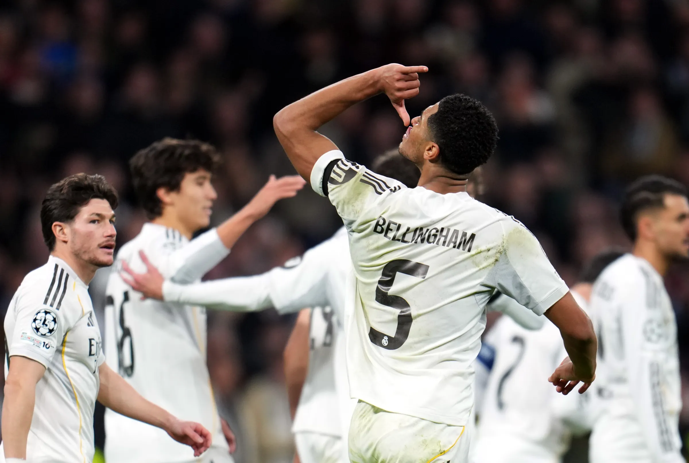 ޕާޓީކުރާ ވާހަކައަށް ބެލިންހަމް ރައްދުދިނީ ގޯލުން އުފާވެރިކަން ހޯދައިގެން