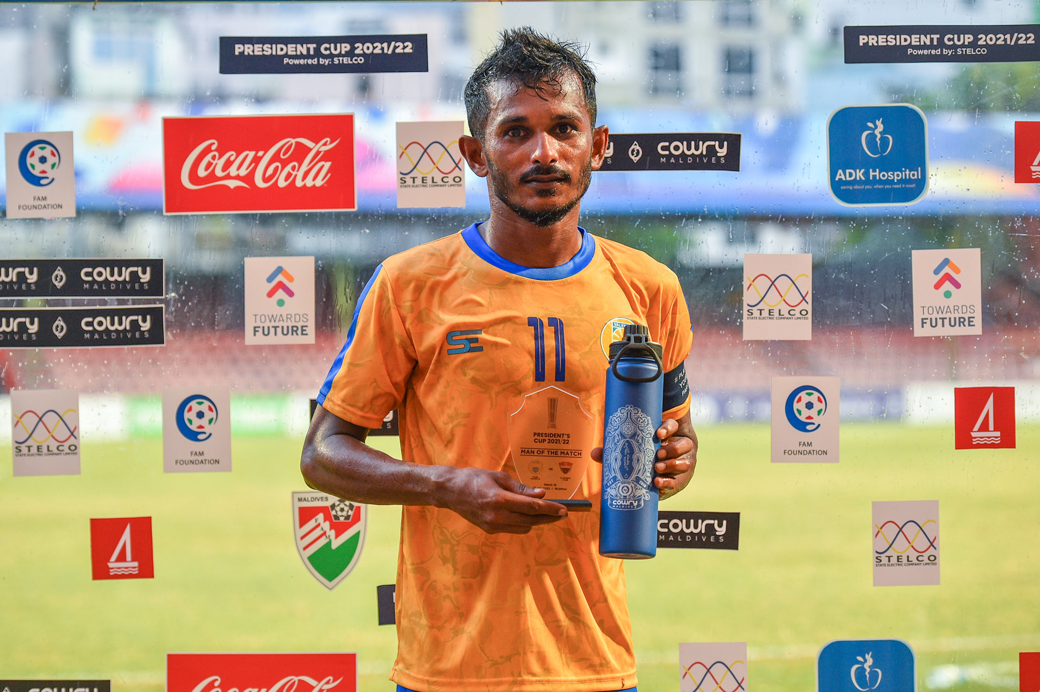 ސެންޓޭ ތަފާތު ފޯމެއްގައި، ހުރިހާ މެޗެއްގައި މޮޅު ކުޅުންތެރިޔާގެ މަގާމް