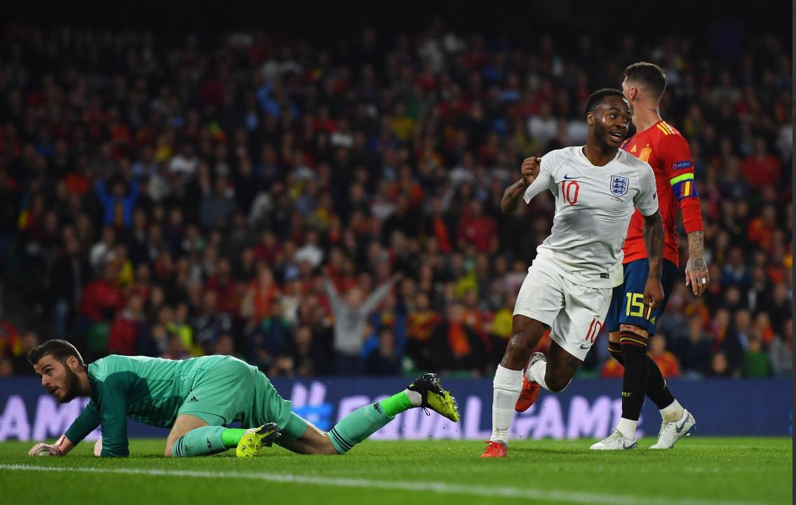 ތިން އަހަރަށް ފަހު ސްޓާލިން އަށް އާފެށުމެއް