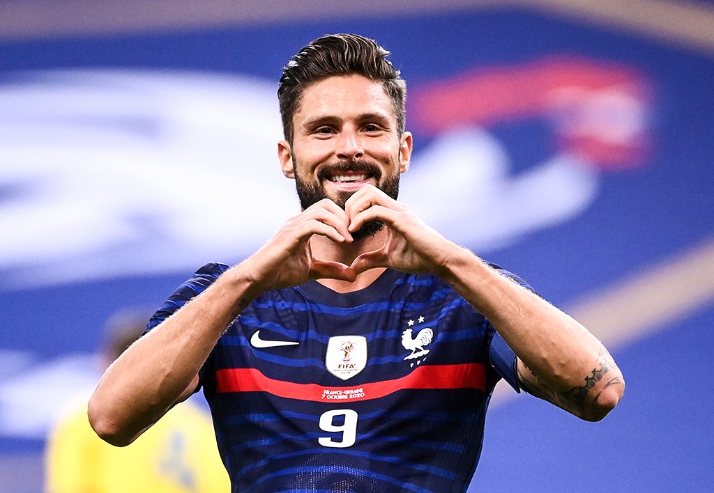 ޕްލަޓިނީ ފަހަތަށް ޖައްސާލުމަށް ފަހު ޖިރޫގެ އަމާޒު އޮންރީގެ ރެކޯޑަށް